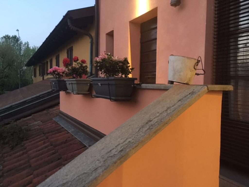 Casa Rosa Bed and Breakfast San Giuliano Milanese Exterior foto